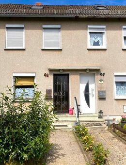 In ruhiger Lage für Anleger oder Selbstnutzer Gepflegtes Reihenhaus - Bremen