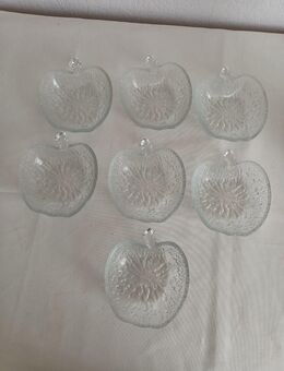 7 Glasschalen Dessertschalen mit ca. 12cm Durchmesser ca. 4,5cm hoch als Set - Essen