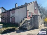 Platz für Ideen - Einfamilienhaus mit Einliegerwohnung in Waldrandlage von Balve-Beckum - Balve