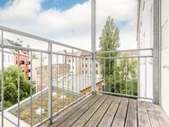 Altbauwohnung im Samariterkiez mit sonnigem Balkon, provisionsfrei. - Berlin