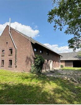 Immobilien-Richter: Bauernhaus in ruhiger Lage von Tönisvorst - Tönisvorst