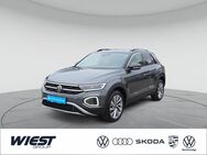 VW T-Roc, 1.5 TSI MOVE 18ZOLL, Jahr 2024 - Darmstadt