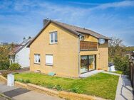 Freistehendes, bezugsfreies Dreifamilienhaus in exklusiver Lage - Herzogenrath