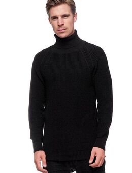 Rusty Neal Rollkragenpullover mit kuscheligem Rollkragen