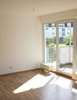 Helle, ruhige und gepflegte 2-Zimmerwohnung in Mönchengladbach-Eicken - Mönchengladbach