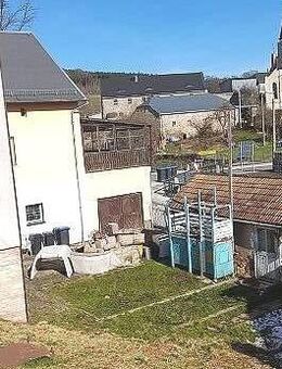 Geräumiges Handwerkerhaus in ländlicher Lage - Lengenfeld