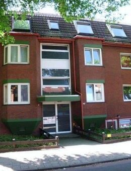 Sebaldsbrück - ruhige, gemütliche 2 Zi.-Wohnung im Dachgeschoß - Nähe Mercedes - Bremen
