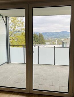 Wohnen über den Dächern: Terrasse mit Aussicht - Deggendorf