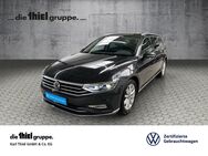 VW Passat Variant, 2.0 TDI Elegance elkt, Jahr 2023 - Rheda-Wiedenbrück