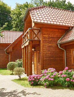 Holz trifft Hochufer: 4 strandnahe Wohneinheiten - Meeresrauschen gratis! - Sellin (Ostseebad)