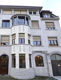 Provisionsfrei: Stilvolle 3-Zi.-Maisonette mit Blick aufs Schloss & Stellplatz inklusive - Aschaffenburg