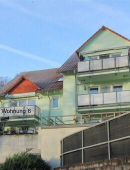 Stilvoll wohnen in begehrter Lage - frisch renovierte 3-Raum-Wohnung mit Balkon - Zella-Mehlis