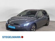 VW Golf, 2.0 TDI VIII Move, Jahr 2024 - Lemgo