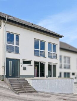 Zuhause ankommen - Ihre neue Doppelhaushälfte mit viel Licht, Stil und Komfort in Mannebach - Mannebach (Landkreis Trier-Saarburg)