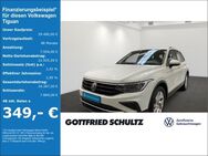 VW Tiguan, LIFE CONNECT, Jahr 2021 - Neuss