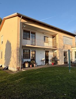 Einfamilienhaus mit großzügiger Gewerbeeinheit zur vielseitigen Nutzung! - Lauingen (Donau)