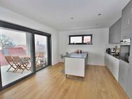 Moderne 120qm Wohnung mit Einbauküche, Garderobe, grosser Terrasse, Aufzug und Ausblick ab 01.01.2025 - Mörsdorf (Thüringen)