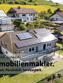 Einfamilienhaus mit Einliegerwohnung in traumhafter Ortsrandlage von Leipferdingen - Geisingen