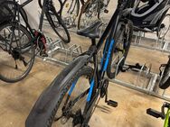 Sehr wenig gebrauchtes Fahrrad in Freiburg zu verkaufen - Freiburg (Breisgau)