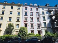 Top!! Stilvolle 4-Zimmer-Altbauwohnung mit Eichenparkett, hohen Decken und Einbauküche - Frankfurt (Main)