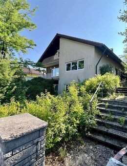 Großes, freistehendes Wohnhaus mit ELW und 753qm Grdst. in Höhenlage von Karlsruhe zu verkaufen - Karlsruhe