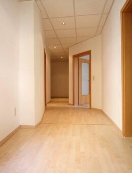 Ruhige 2-Raum Wohnung im Hinterhof am Otto-Buchwitz-Platz! - Görlitz