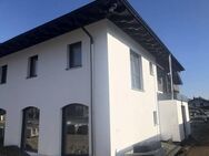 3 Zimmer Wohnung mit Dachterrasse und separaten Eingang zur Miete - Oberaudorf