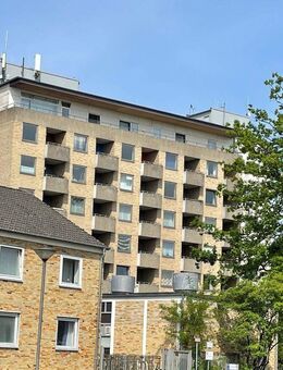 1-Zimmer Apartment, Kernsaniert mit Kitchenette, Wannenbad und Balkon in Wietzenbruch - Celle