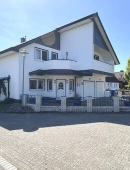 Attraktives Einfamilienhaus Bj. 1999, topzentrale, ruhige Ortslage! - Garrel