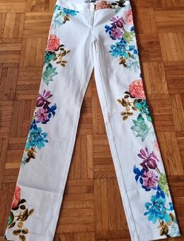 NEU * Edel * stylisch * Tropical * Blumen * Blüten * Flower- Power * Hose "Ashley brooke" Gr. 36/ S * weiß * bunt * - Riedlingen Zentrum