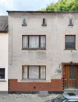 Reihenmittelhaus mit Potenzial, ideal für Handwerker - Marlow