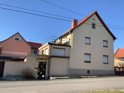 Gemütliches Bauernhaus mit Nebengelass und kleinem Garten