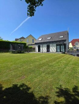Ruhig gelegenes Einfamilienhaus in Temmels - Temmels
