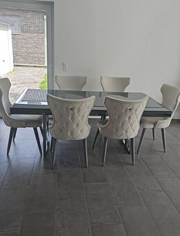 Esszimmertisch inkl. 6 Stühle - Erftstadt