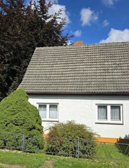 Leben, wo andere Urlaub machen! EFH in Lauterbach auf Rügen mit Potential. - Putbus