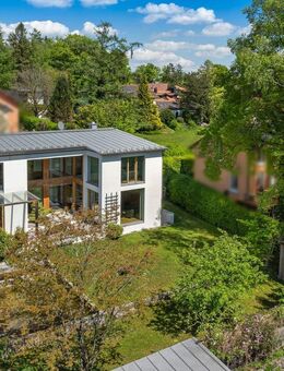 Lichtfülle und Transparenz: Familienoase mit traumhaftem Garten in Laufnähe zum See - Tutzing