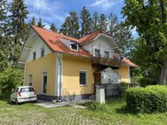 Wunderschönes, renoviertes Altbauzweifamilienhaus mit viel Charme, in bester zentraler Lage von Weilheim - Weilheim (Oberbayern)