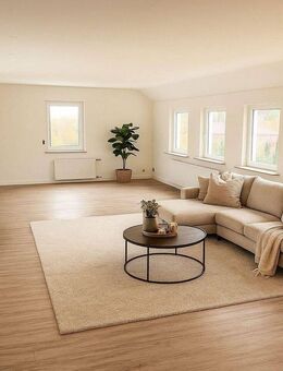 Erstbezug nach Sanierung - 4,5-Zimmer-Wohnung mit Balkon, Gartenanteil, 2 Stellplätzen - Sulzbach (Main)