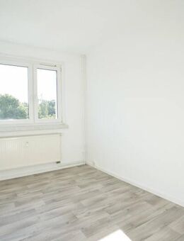 Gute Lage / Badewanne / Balkon - Chemnitz