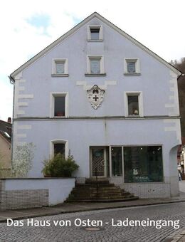 Wohn-/Geschäftshaus + Garten + Nebengebäude + Parkplätze - provisionsfrei - Bad Berneck (Fichtelgebirge)