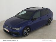 VW Golf Variant, R BlackStyle IQLight RearV, Jahr 2024 - Wackersdorf