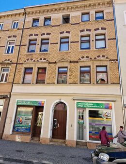Komplett vermietetes Mehrfamilienhaus, 6 Wohnungen und 2 Gewerbeflächen, Renditeobjekt, zu verkaufen - Löbau
