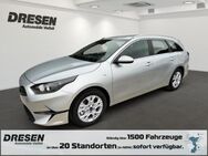 Kia cee'd, 1.5 Sportswagon Vision EU6d-T T 140 DCT7 VIS KOMF, Jahr 2024 - Neuss