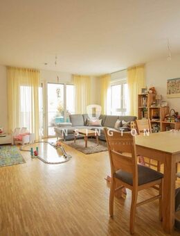 Großzügige 3. Zi. Wohnung mit Loggia im Südwesten Regensburgs! - Regensburg