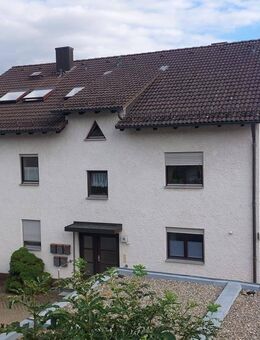 Sanierte 3-Zimmer Wohnung mit Balkon - Ansbach