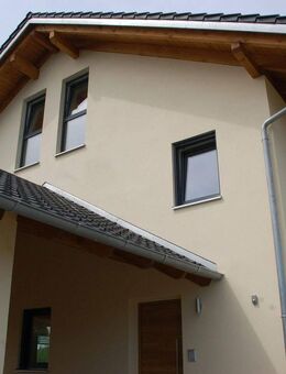DHH mit kleinem Garten in ruhiger aber zentraler Lage - Mühldorf (Inn)