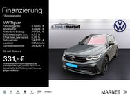 VW Tiguan, 2.0 TDI R-Line, Jahr 2022 - Wiesbaden