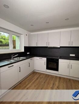 VBU Immobilien - Ihr behagliches Zuhause zu Zweit mit viel Licht und XL-Gartentraum! - Brackenheim