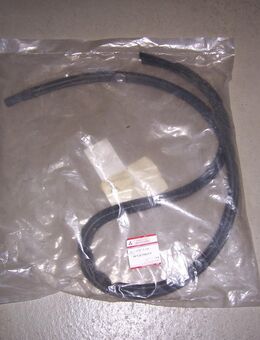 MR291473 Motorhaubendichtung hinten Mitsubishi Space Runner/Space Wagon - Hannover Vahrenwald-List