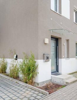 Mehr Zuhause geht nicht: Neuwertiges REH mit Garage und Stellplatz in Eckental - Eckental